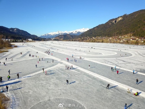 欧洲冬天最大的露天溜冰场！